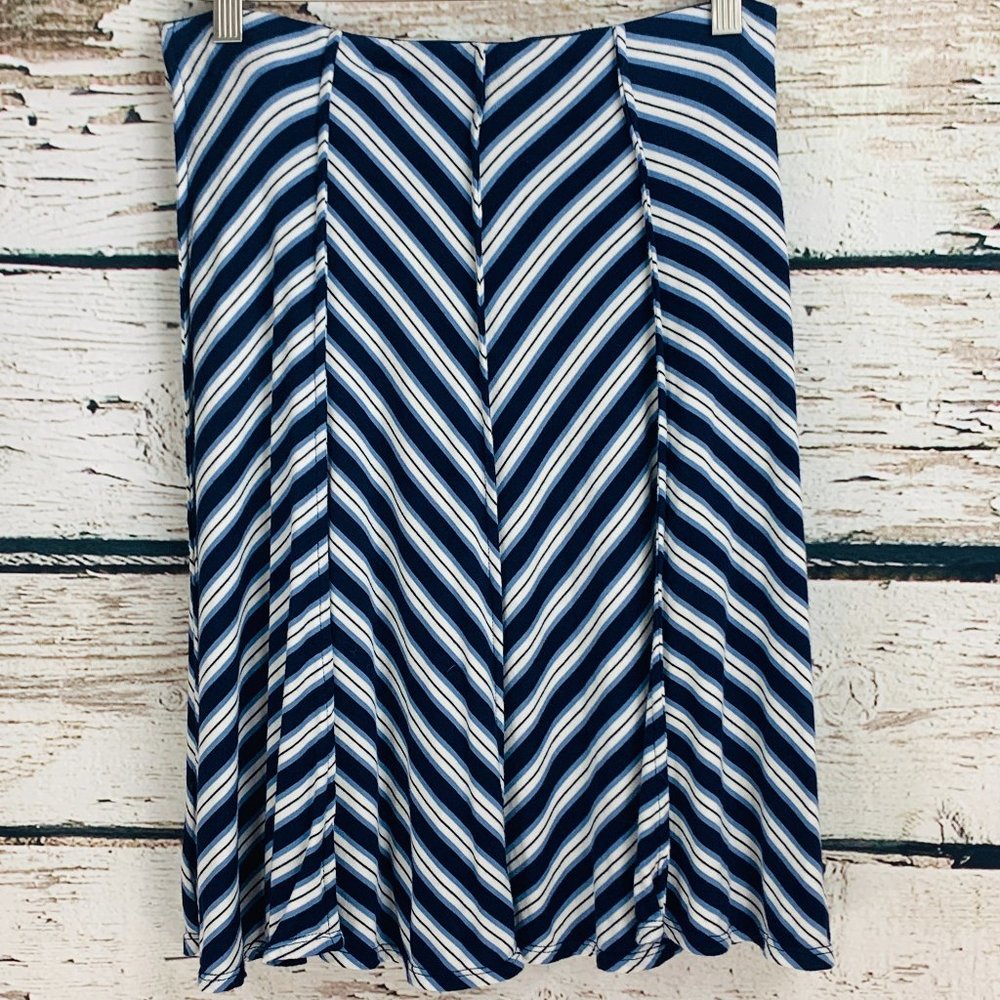 Max Studio Women's Skirt Blue White Medium NWT